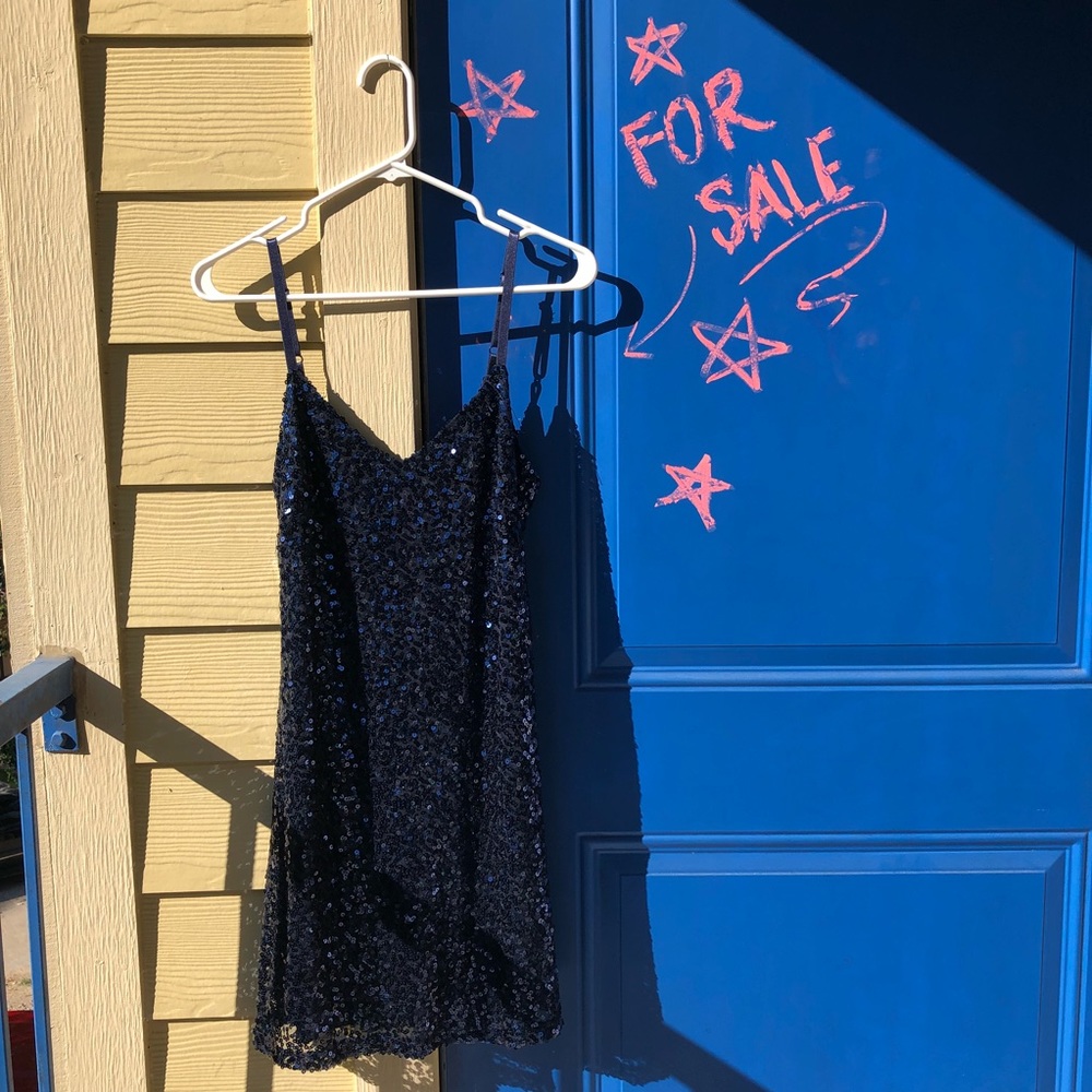 Navy blue sequined strappy party dress